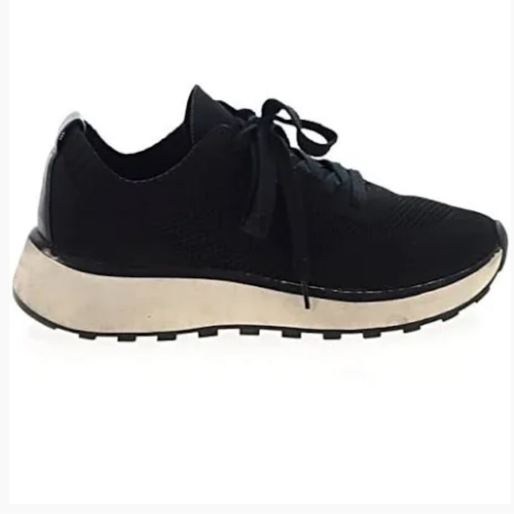 Women's Black Knit Sneakers 9